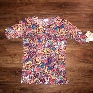 Lularoe Gigi shirt size xs NWT